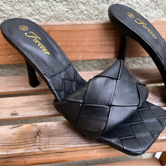 Forever heels - Picture 5 of 7